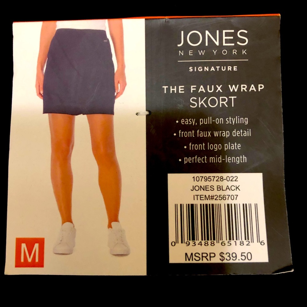 Jones New York Black Skort
